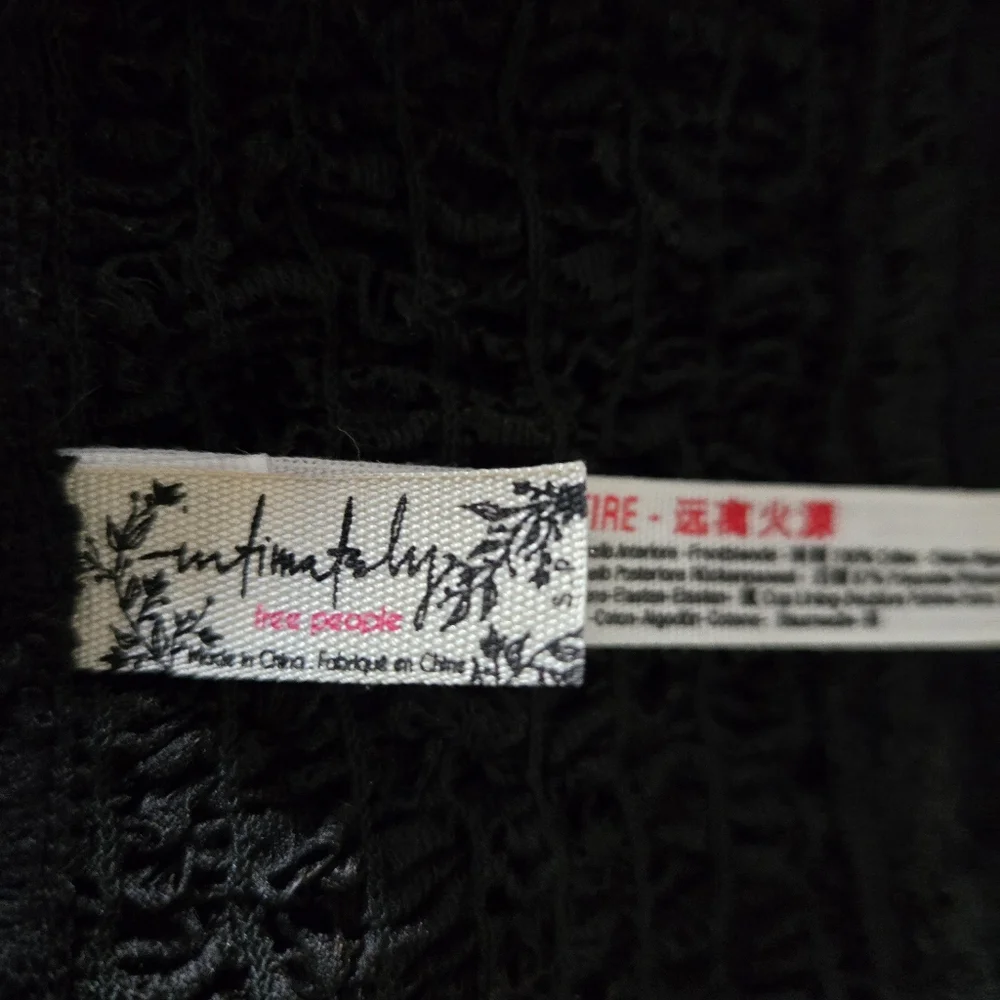 Intimately Free People Dainty Daisy Bralette Black Small - Picture 5 of 6